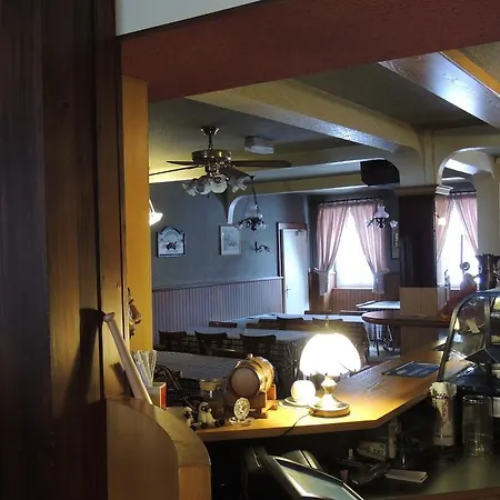 Aux Deux Clefs فندق Petersbach