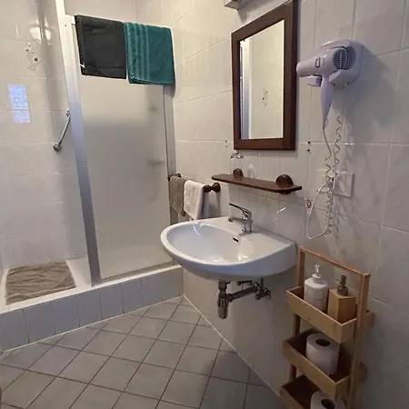 Hotell Aux Deux Clefs