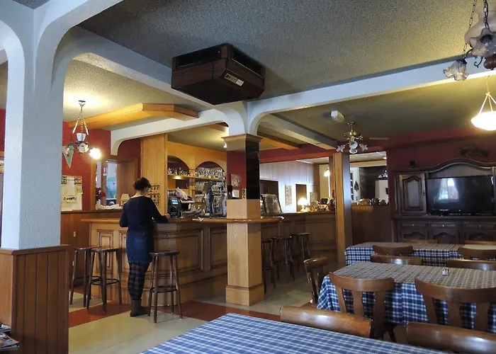 Aux Deux Clefs ホテル Petersbach