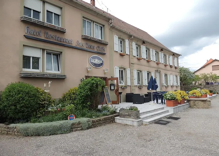 Aux Deux Clefs ホテル 2*